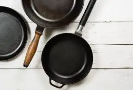 pros and cons of carbon steel cookware