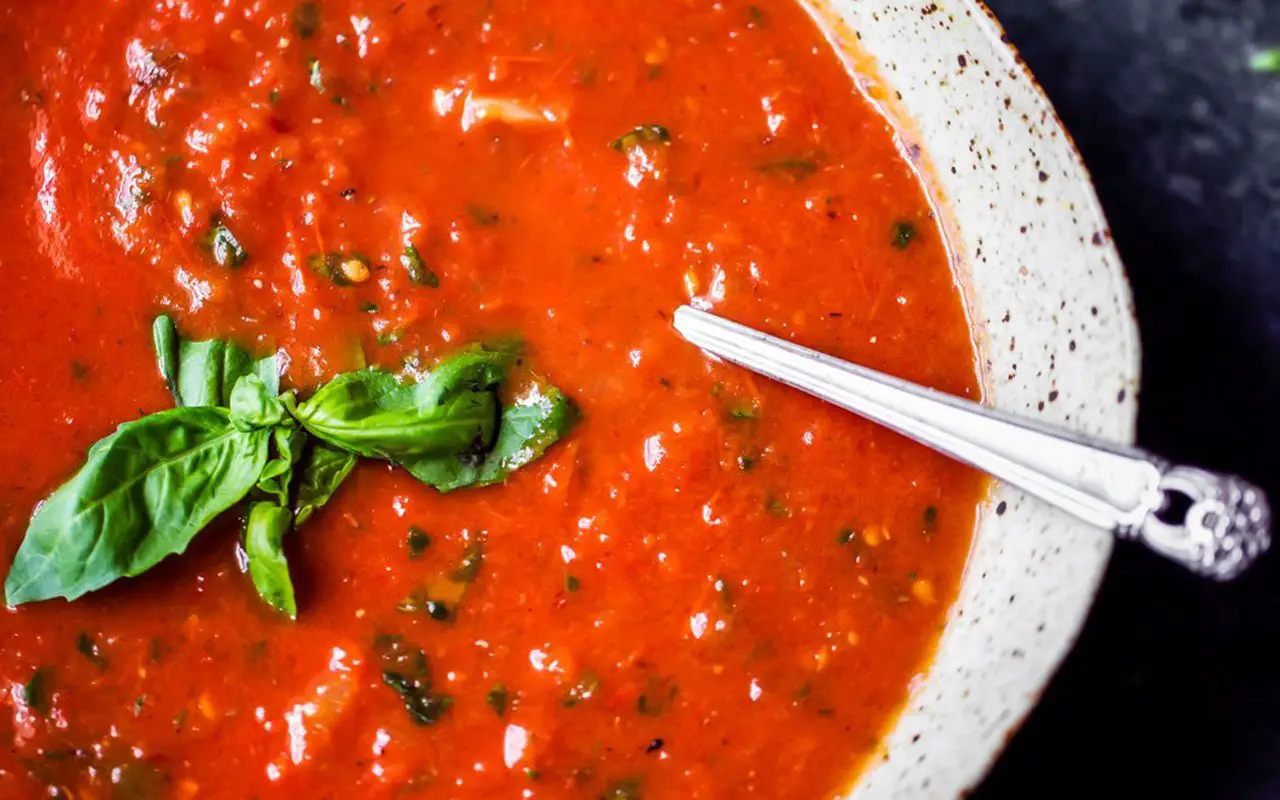 How long does tomato soup last in the fridge?