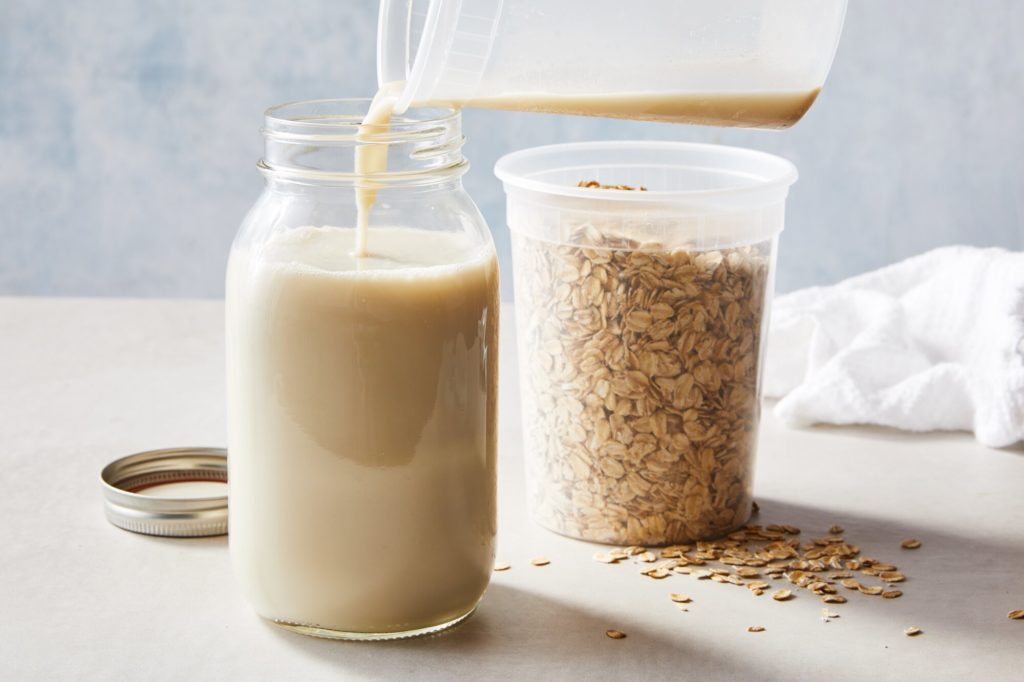 Can you freeze oat milk? 