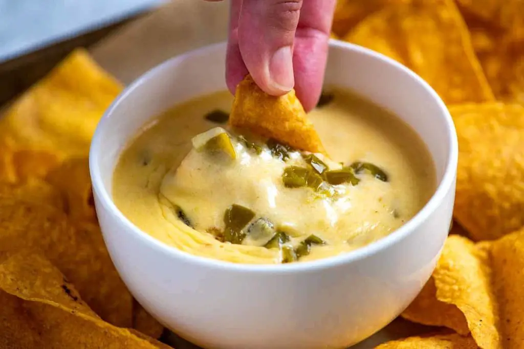 How Long Does Queso Last?