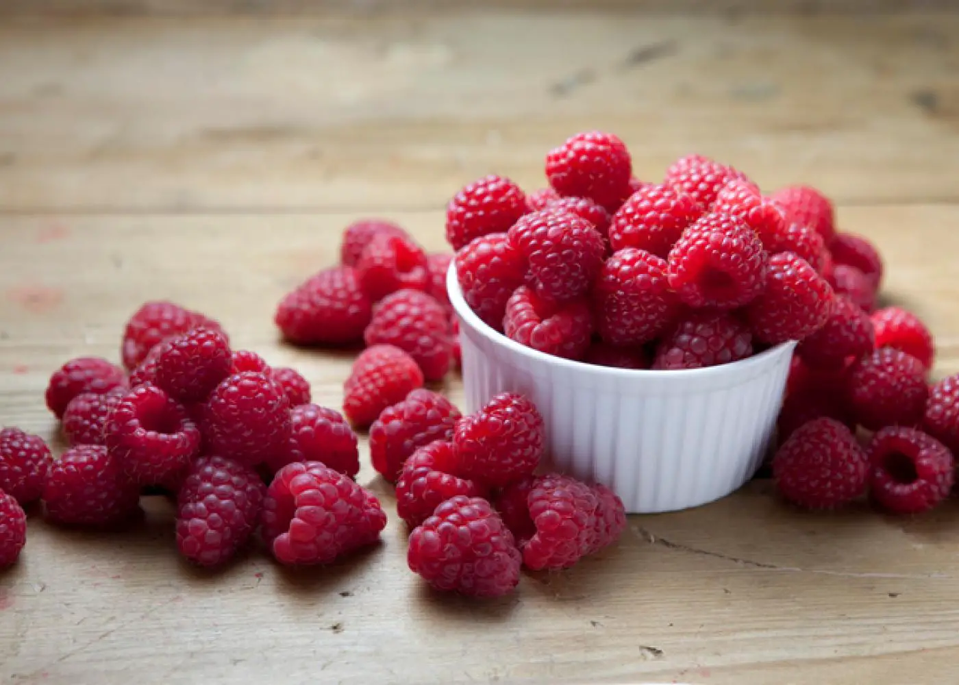 What Do Raspberries Taste Like?