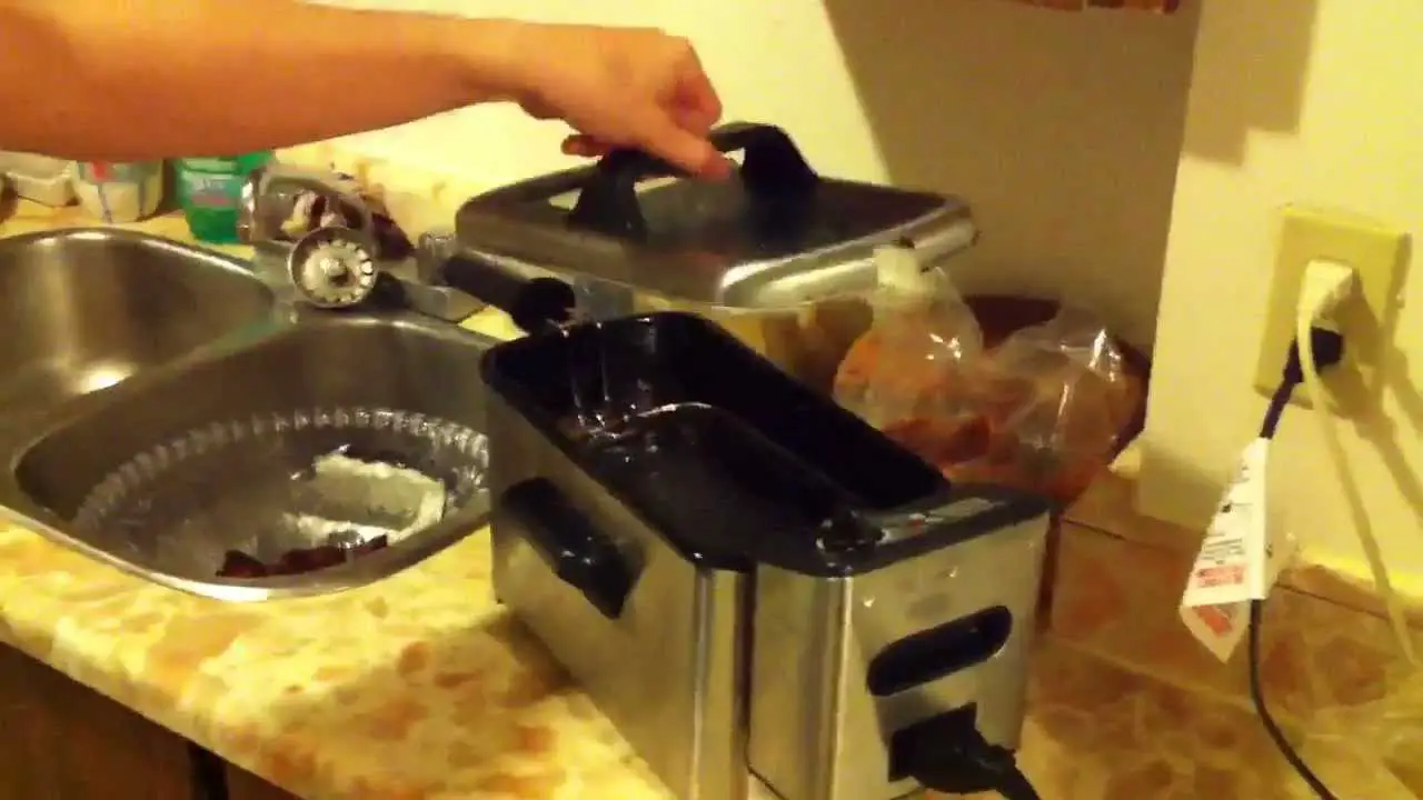 What Happens when You Put Ice in a Deep Fryer? 