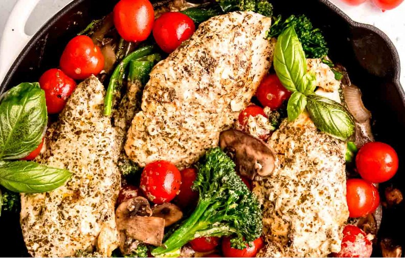 Pesto Chicken Skillet
