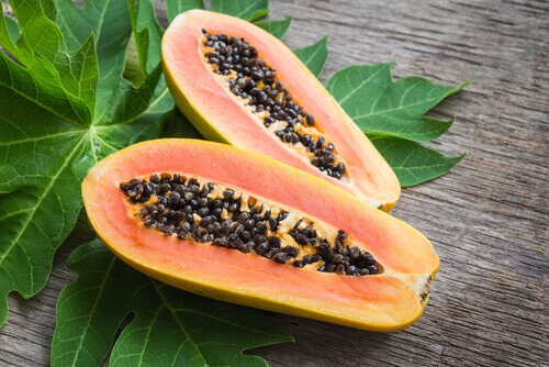 what does papaya taste like