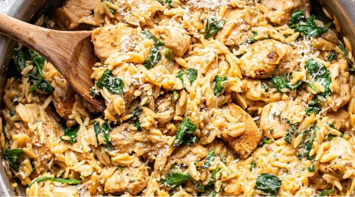creamy chicken orzo skillet