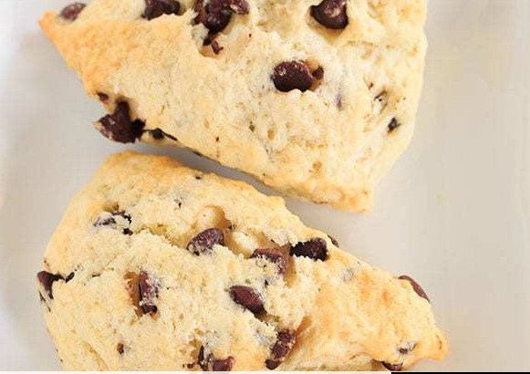 easy chocolate chip scones recipe