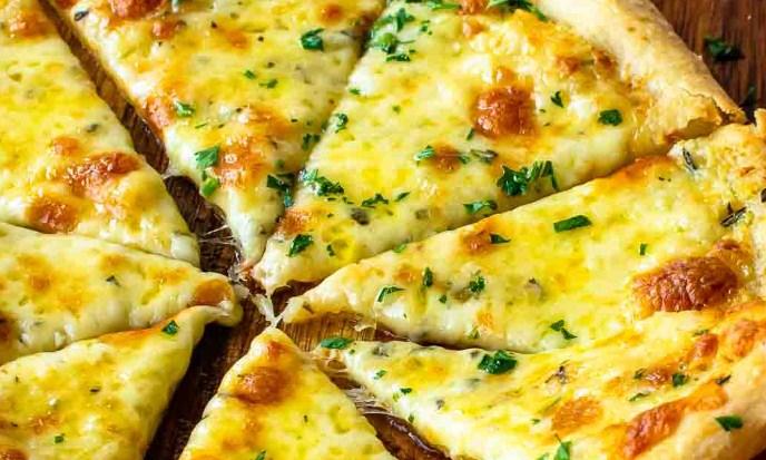 White Garlic Skillet Pizza